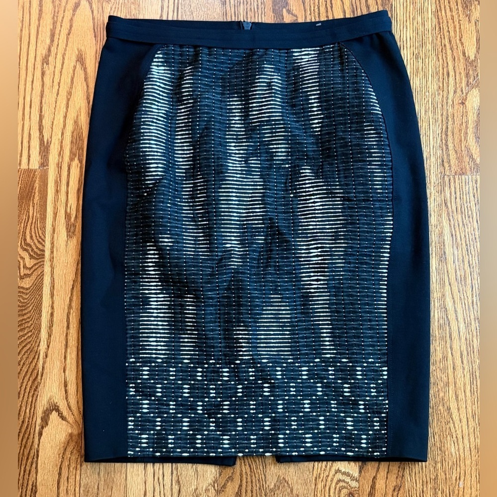 Elie Tahari Abstract Panel Pencil Skirt Black White Textured Knee Length Sz 8